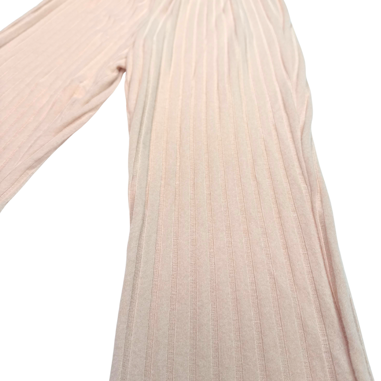 Pantalón lounge tipo flare de tejido acanalado súper suave, con dobladillo ondulado y cintura fruncida AUDEN para mujer .