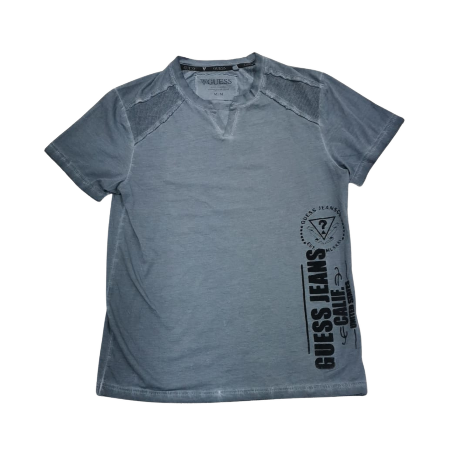 Playera GUESS Cuello en V para hombre