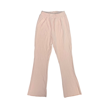 Pantalón lounge tipo flare de tejido acanalado súper suave, con dobladillo ondulado y cintura fruncida AUDEN para mujer .