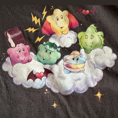 Playera de manga corta UNIVERSAL MONSTERS Care Bears (Ositos Cariñositos) para mujer