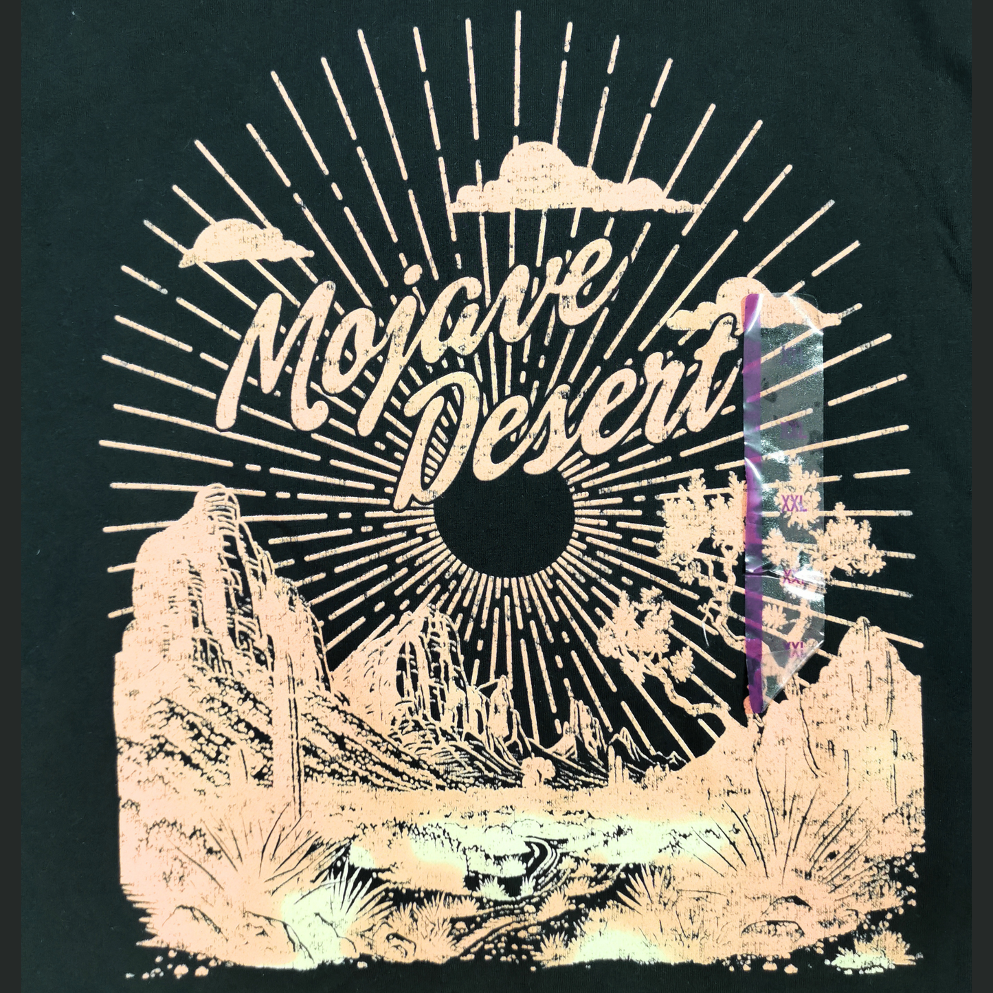 Playera de manga corta ZOE + LIV Mojave Desert para mujer